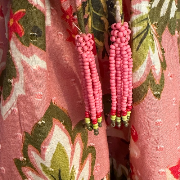 FARM Rio Aura Peasant Dress. Pink floral size medium. Size Medium - Picture 10 of 16